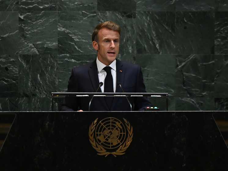 Меркурис: Макрон довел Францию до серьезного кризиса, пренебрегая интересами граждан