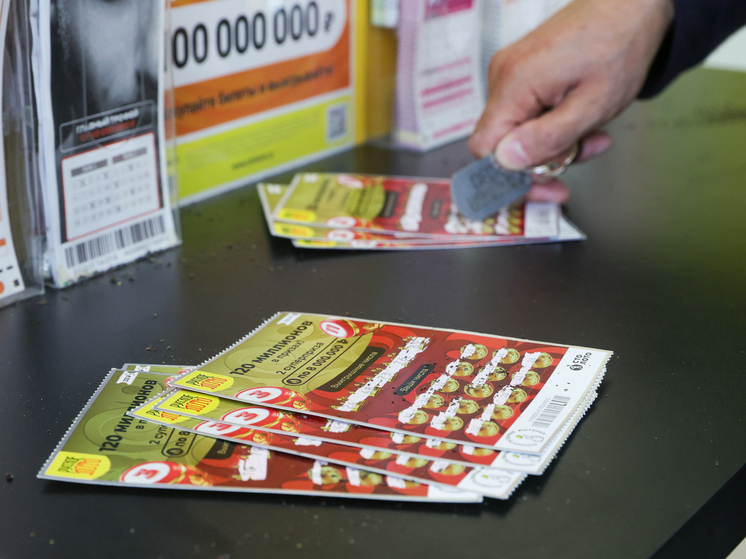 РИА Новости: мошенники предлагают россиянам купить схему выигрыша в лотерее