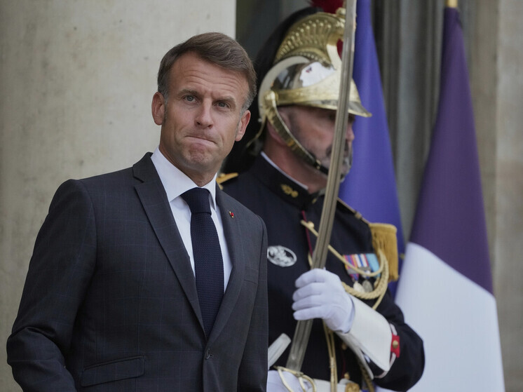 Кризис бюджета и парламентская нестабильность подталкивают Францию к досрочным выборам