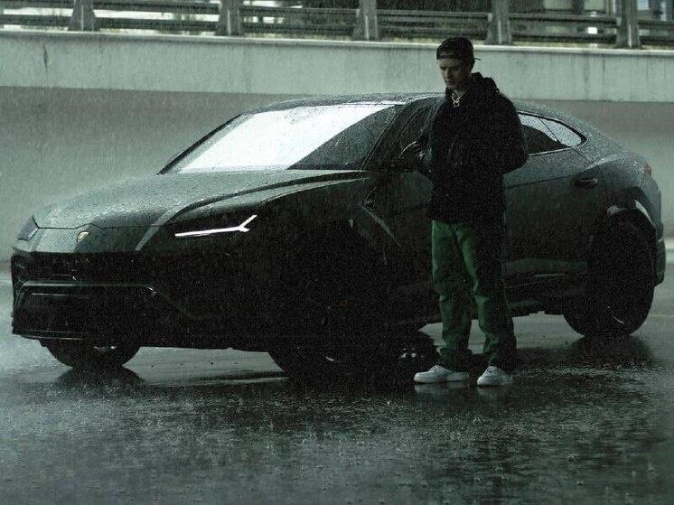 15-летняя школьница из Астрахани выиграла Lamborghini Urus у Егора Крида