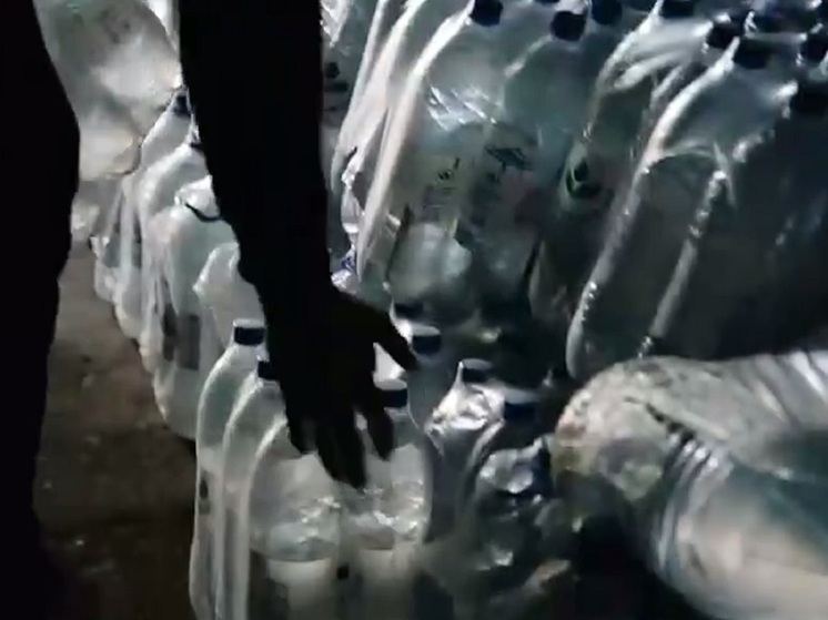 В сентябре «Народный фронт» доставил жителям ДНР почти 472 тонны воды