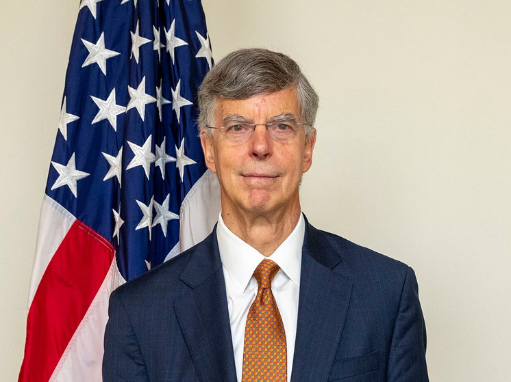 Тейлор заявил пранкерам об отсутствии у Трампа грандиозной стратегии по Украине