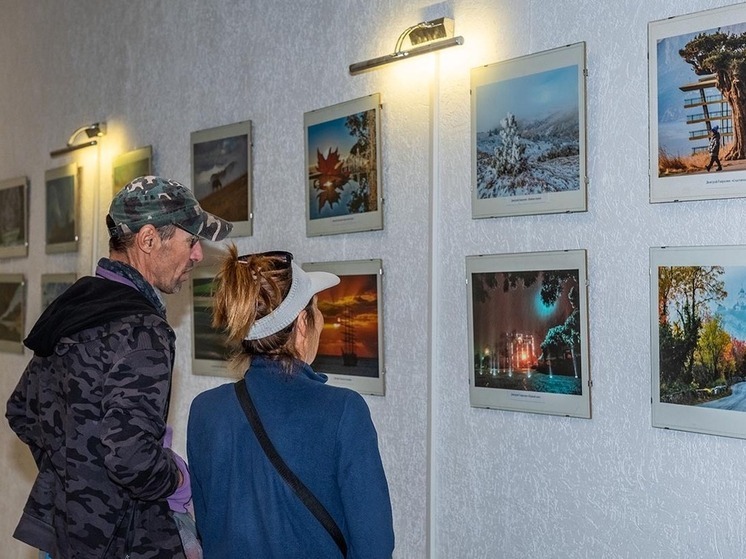 В Алупке открыли персональную фотовыставку Дмитрия Гаврилюка