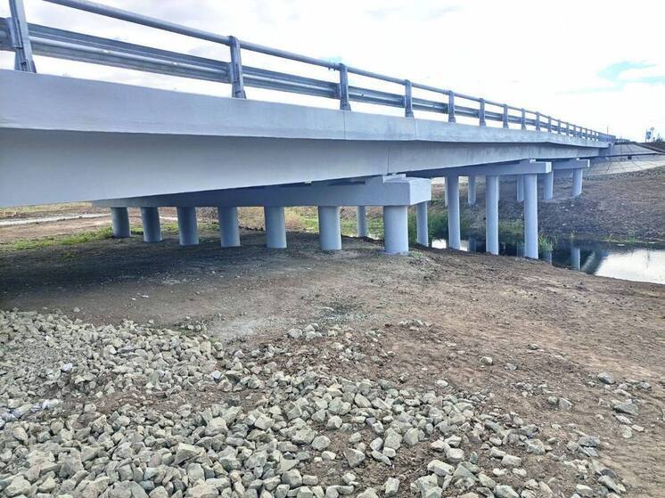 В Бузулукском районе открыли движение по отремонтированному мосту через реку Елшанку
