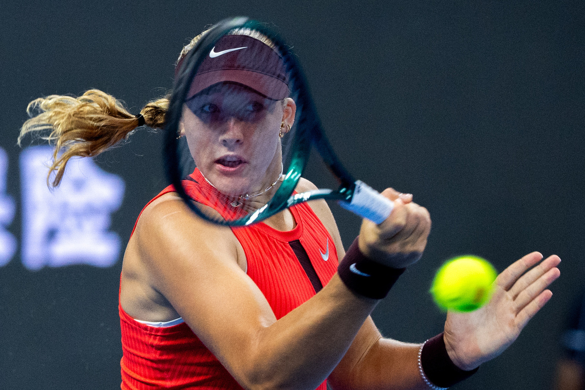 18-летняя россиянка нецензурно выругалась на корте и проиграла