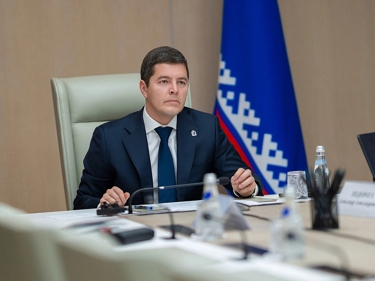 Губернатор ЯНАО стал участником совещания по развитию транспортной сферы Урала