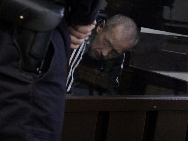 Закрытый судебный процесс над Виталием Манишиным, которого сейчас, после приговора, уже можно назвать тем самым «барнаульским маньяком», держащим столицу Алтайского края в страхе летом 2000-го года, окончен