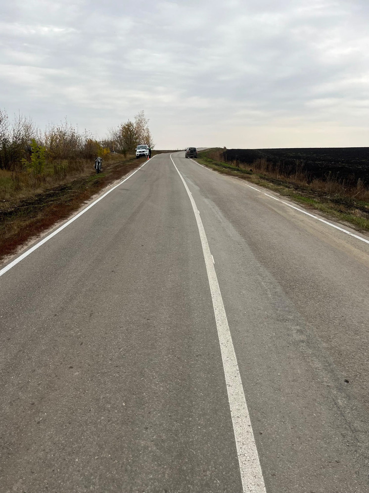 В Орловской области мотоциклист не справился с управлением и улетел в кювет