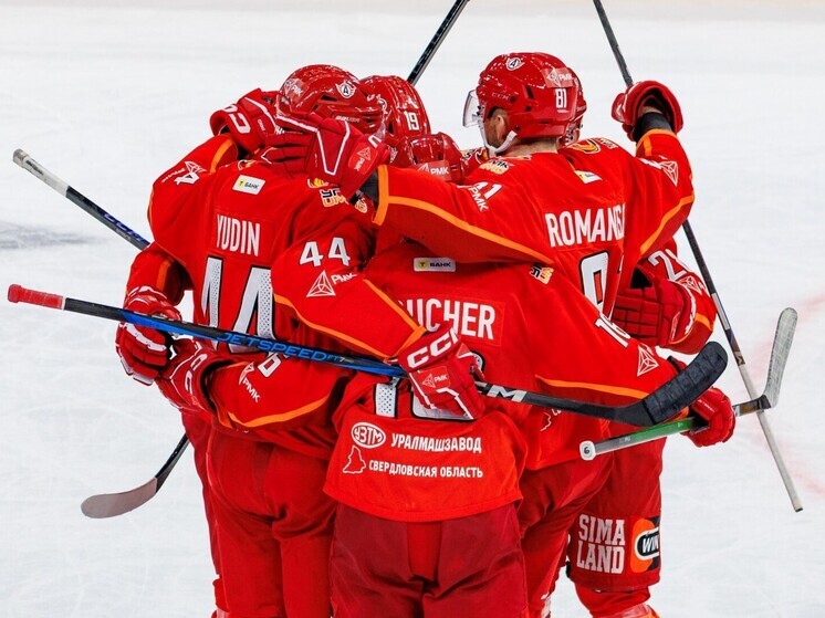 ХК «Автомобилист» одержал победу над питерским СКА