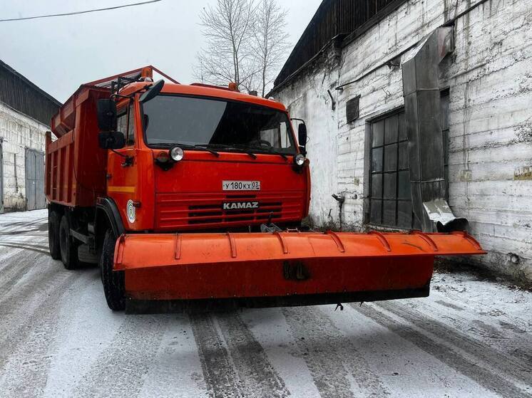 В Улан-Удэ завершается подготовка коммунальной техники к зиме