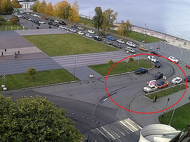 С 28 октября в Петрозаводске введут запрет на ночную парковку у набережной