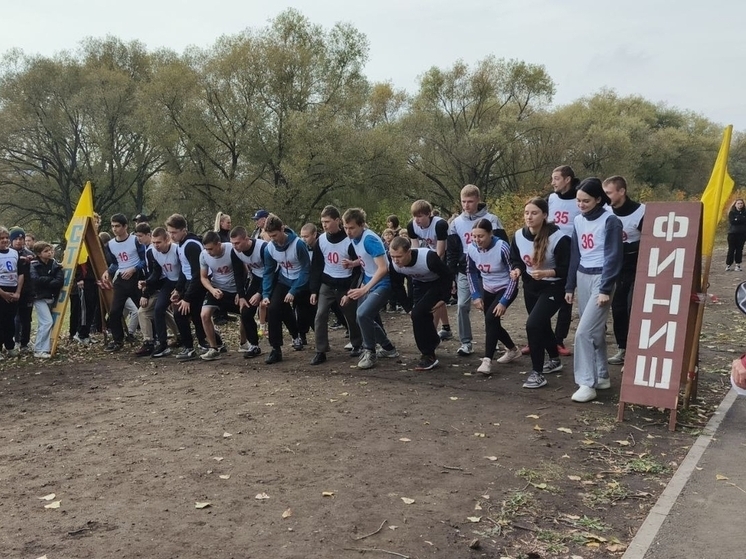 В Орловской области в Ливнах состоялось лично-командное первенство города по легкоатлетическому кроссу