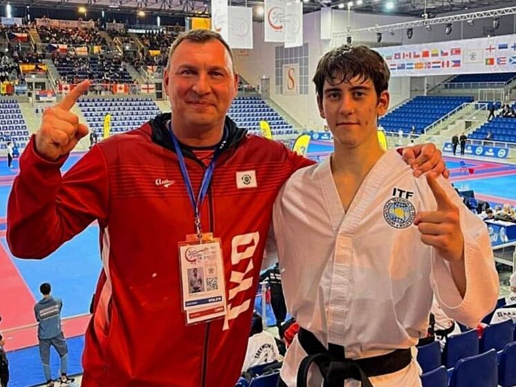 Спортсмен из Алтайского края впервые стал чемпионом мира по тхэквондо