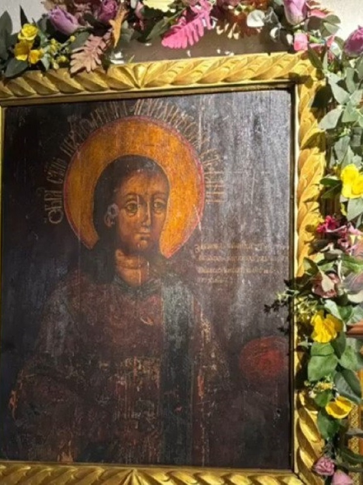 В Ивановской области в наволокском храме засветилась старинная икона