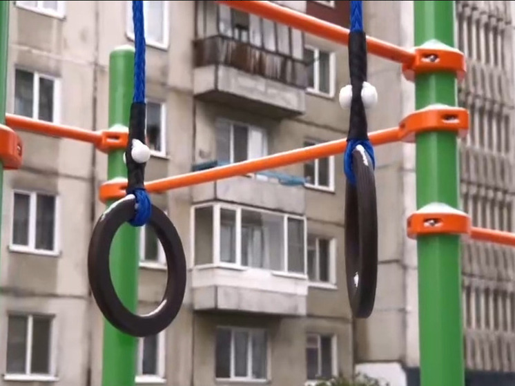 В Томске открылась новая спортивно-игровая площадка по инициативному проекту «Взлет»