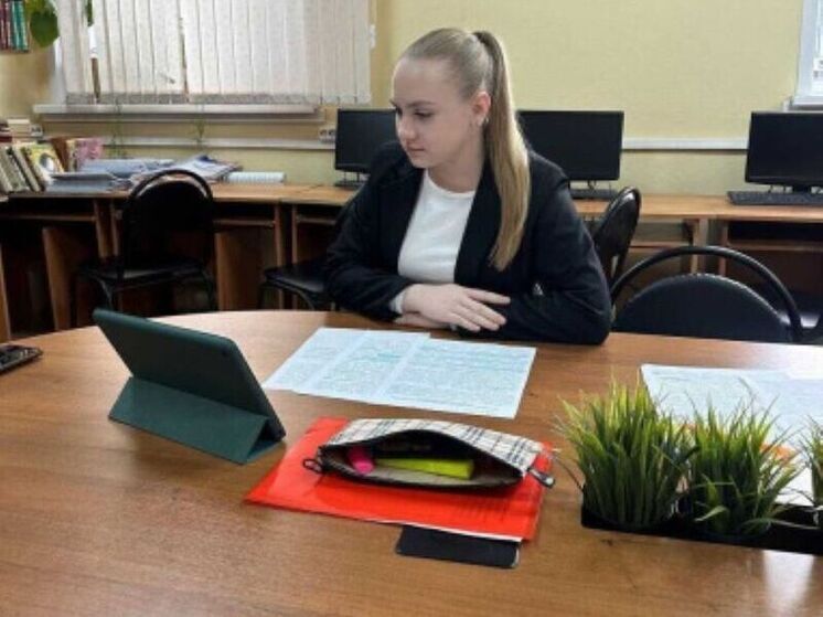 Соцконтракт помог белгородской студентке стать репетитором