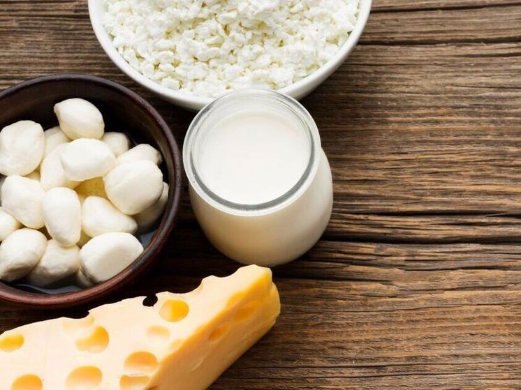 Исследование показало, что вирус птичьего гриппа выживает в сырах 120 дней