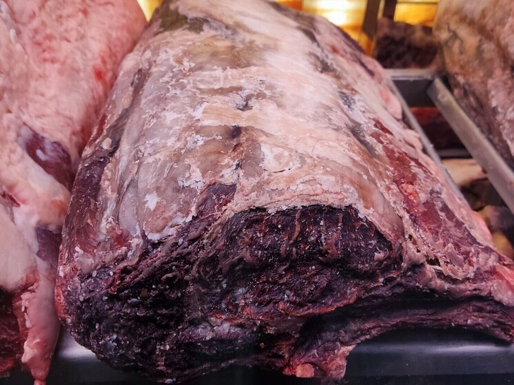 В Калининградскую область не разрешили ввезти мясо из Литвы