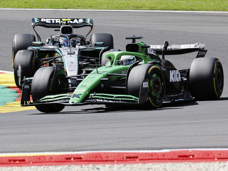 Немногие команды «Формулы-1», чьи машины занимают в этом сезоне 15-20-е места на Гран-при, будут говорить о победах в гонках и чемпионатах в течение следующих пяти лет, но «Заубер» в этом списке стоит особняком