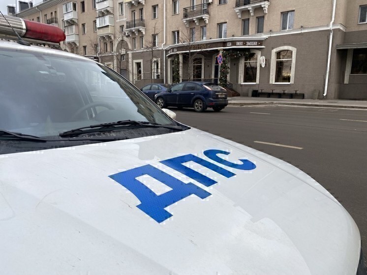 Белгородца оштрафовали за неправильный проезд перекрестка с круговым движением