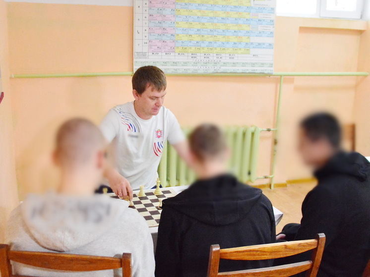 В СИЗО Симферополя прошел турнир по шахматам среди несовершеннолетних подозреваемых и обвиняемых