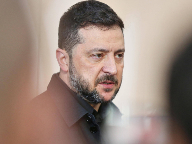 Глава киевского режима Владимир Зеленский в своем телеграм-канале перечислил регионы, оставшиеся без света после ударов Вооруженных сил России