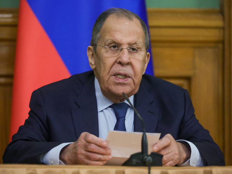 Глава МИД РФ Сергей Лавров в интервью проекту «Мосты на Восток» заявил, что необходимо «переформатировать функционал» присутствия России в Сирии – то есть скорректировать наше присутствие там под новые условия