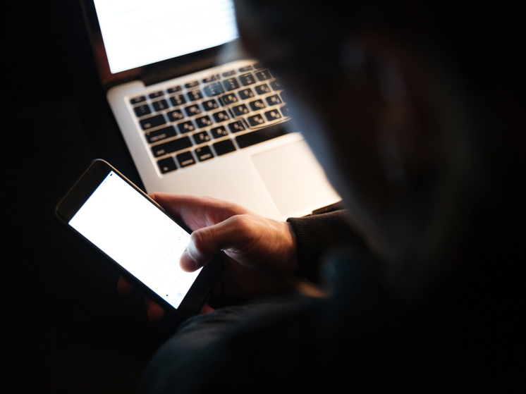 Потерей 1,5 млн обернулась перерегистрация сим-карты для девушки из Нововоронежа