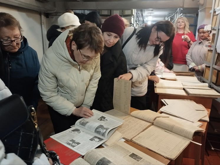 Патриотическую выставку архивов ЕАО посетили гости из других регионов