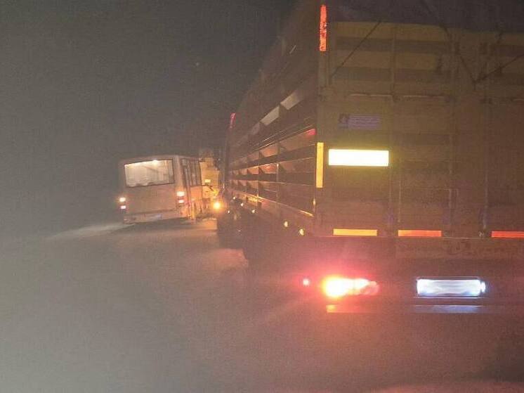 Три человека пострадали в массовом ДТП с автобусом в Рязанской области