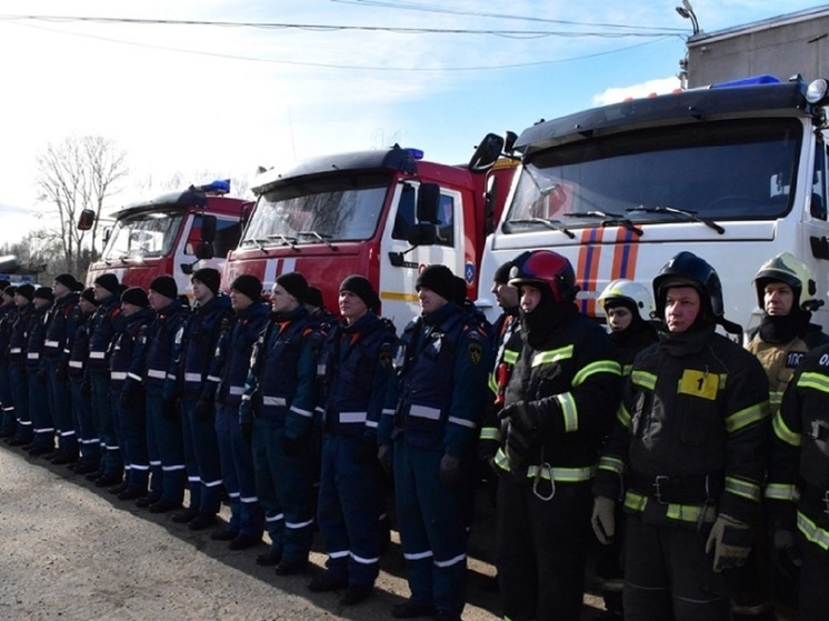 В Костроме проходят соревнования пожарных «Вертикальный вызов»