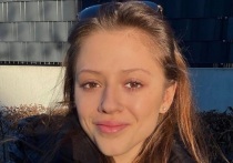 В прошлом российская, а теперь немецкая художественная гимнастка Анастасия Симакова опубликовала продемонстрировала, чем наградила ее природа. 21-летняя спортсменка сфотографировалась в смелом наряде.