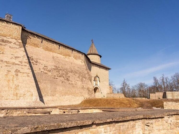 Псковичей приглашают на экскурсии по Кремлю 11 и 12 октября