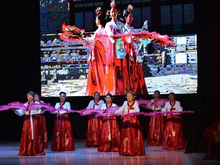 Делегация из ЛНР приняла участие в фестивале национальных китайских праздников