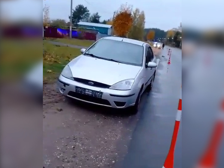 В Окуловском округе женщина погибла под колесами легкового автомобиля