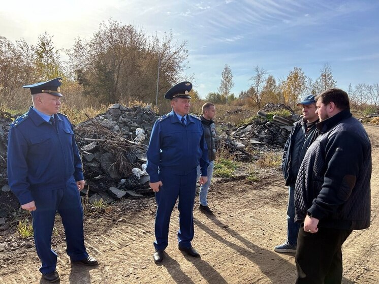 В челябинском районе по требованию прокуроров ведётся ликвидация свалки