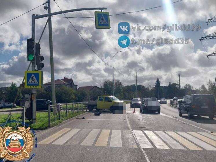 Две женщины пострадали в аварии на улице Горького в Калининграде