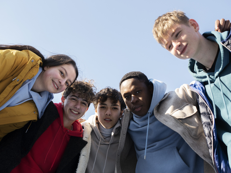 Глава округа: у молодежи Запорожской области появились новые возможности в РФ