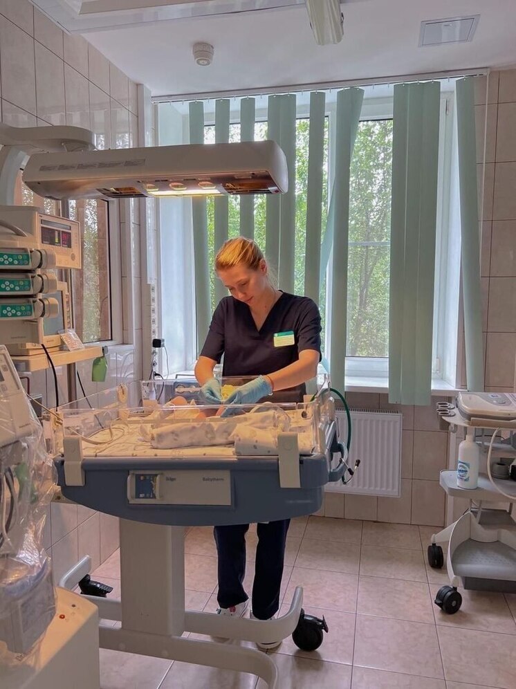 Новый педиатр пополнил штат Великолукской областной больницы