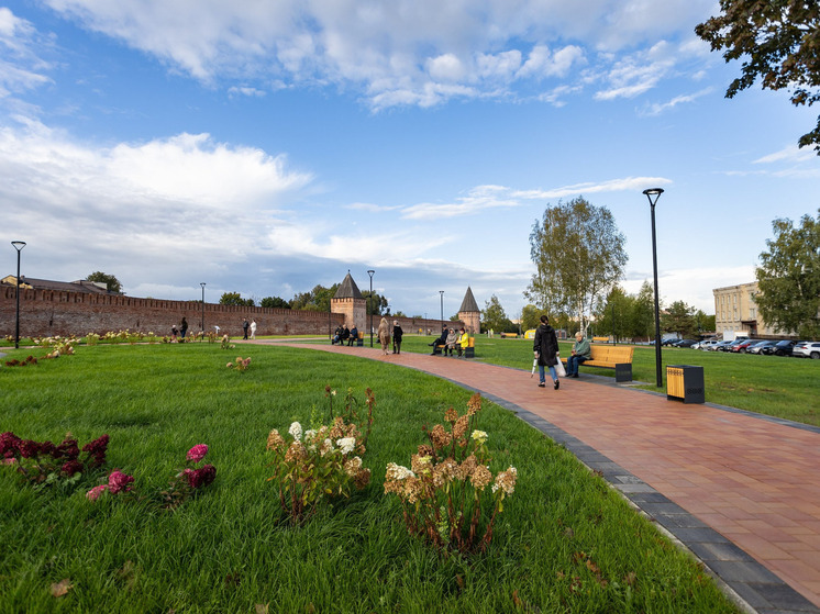 Смоленская крепостная стена преображается: завершен первый этап благоустройства