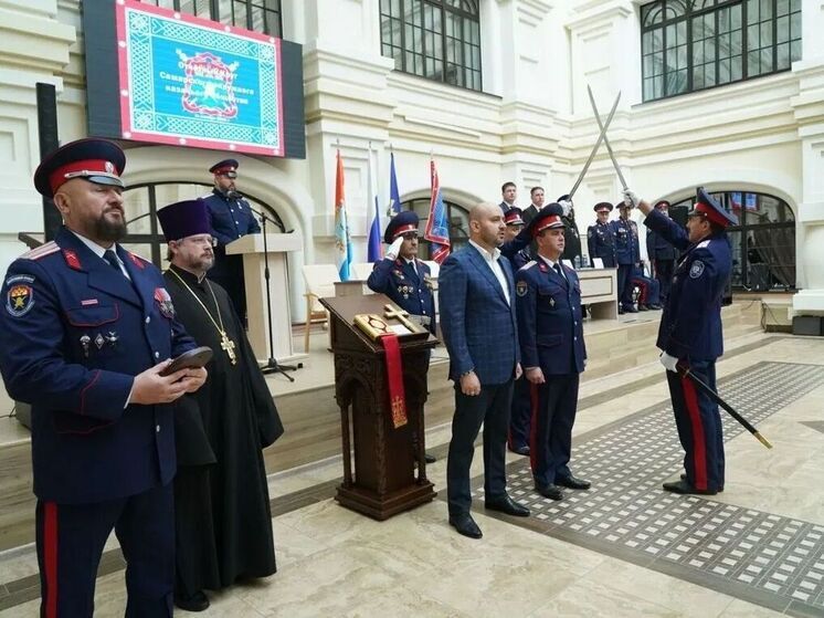 Губернатора Самарской области Вячеслава Федорищева посвятили в казаки