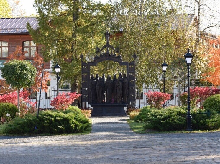 Духовное путешествие для защитников Отечества: ветераны СВО из Великих Лук посетили Печоры