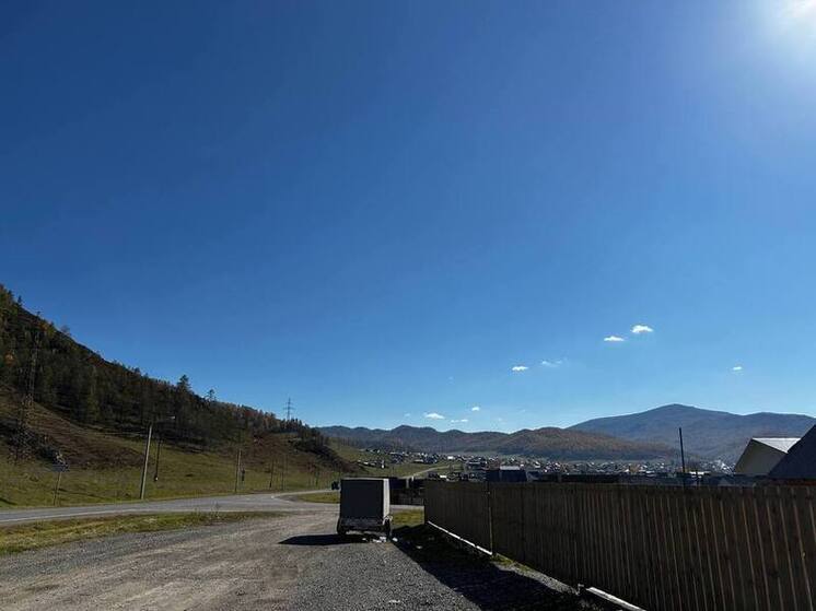 На Семинском перевале в Республике Алтай перевернулся автомобиль