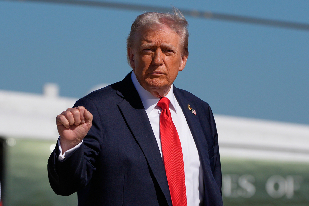 Появились подробности намеченного на понедельник мирного саммита с участием Трампа