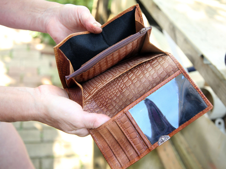 Долги за ЖКХ переходят к наследникам вместе с унаследованным имуществом