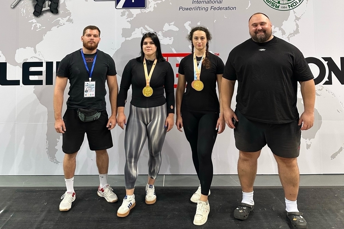 Две воронежские спортсменки выиграли «золото» на первенстве Азии по жиму лёжа