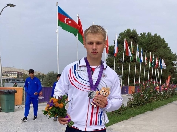 Гребец из Вышнего Волочка поднялся на призовой подиум Игр стран СНГ