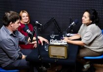 В Челябинском театре кукол имени Вольховского начались съемки документального фильма в рамках всероссийского проекта «Театральная карта России». Съемочная группа собирает материалы о повседневной жизни и творческих достижениях коллектива, что позволит зрителям по всей стране познакомиться с работой южноуральских кукольников.

