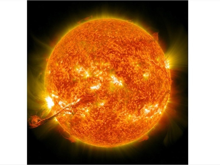 Метеочувствительным придётся несладко: названа дата самой сильной магнитной бури октября-2025