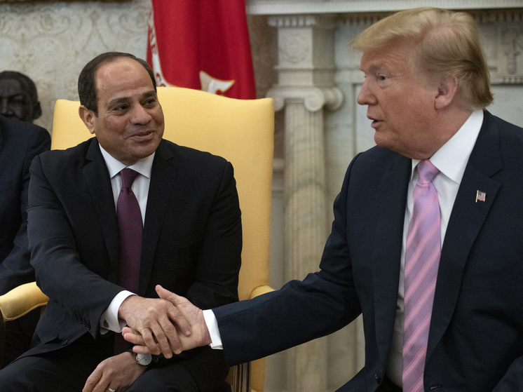 В понедельник, как ожидается, Дональд Трамп и президент Египта Абдель Фаттах ас-Сиси будут совместно проводить саммит более чем 20 мировых лидеров в Шарм-эль-Шейхе, посвященный мирному урегулированию в секторе Газа